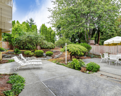CONCRETE PATIO